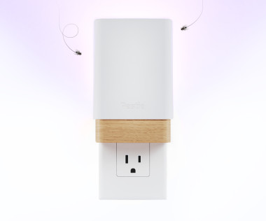 Pestie's Flying Insect Trap product shot